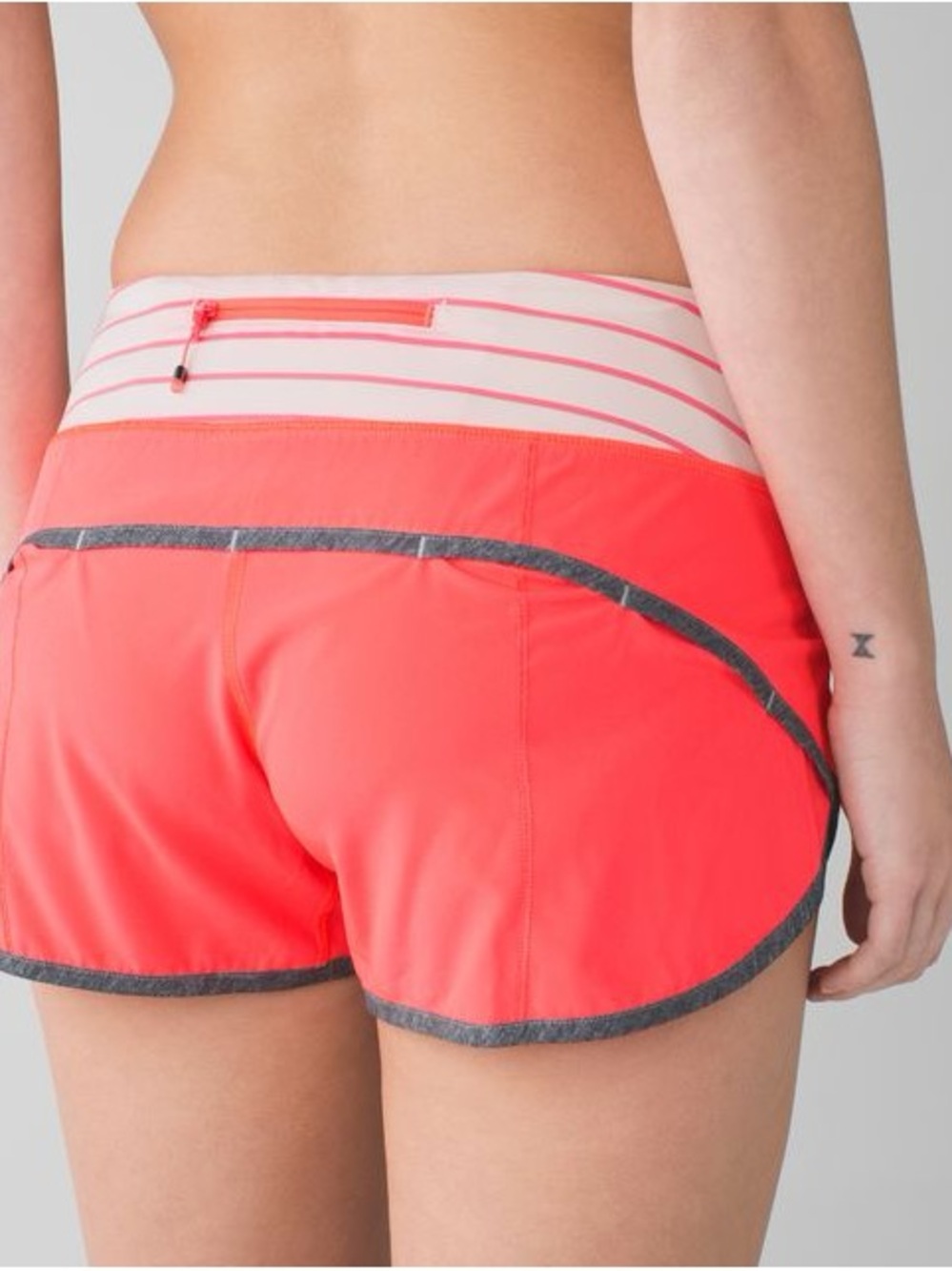 Lululemon Speed Shorts Electric Coral Size 4
